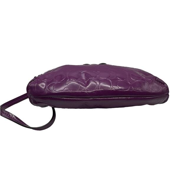 COACH Patent Leather Purple Heart Wristlet - Picture 2 of 8
